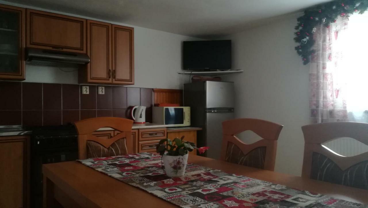 Villa Privát Jonas Štrba Esterno foto